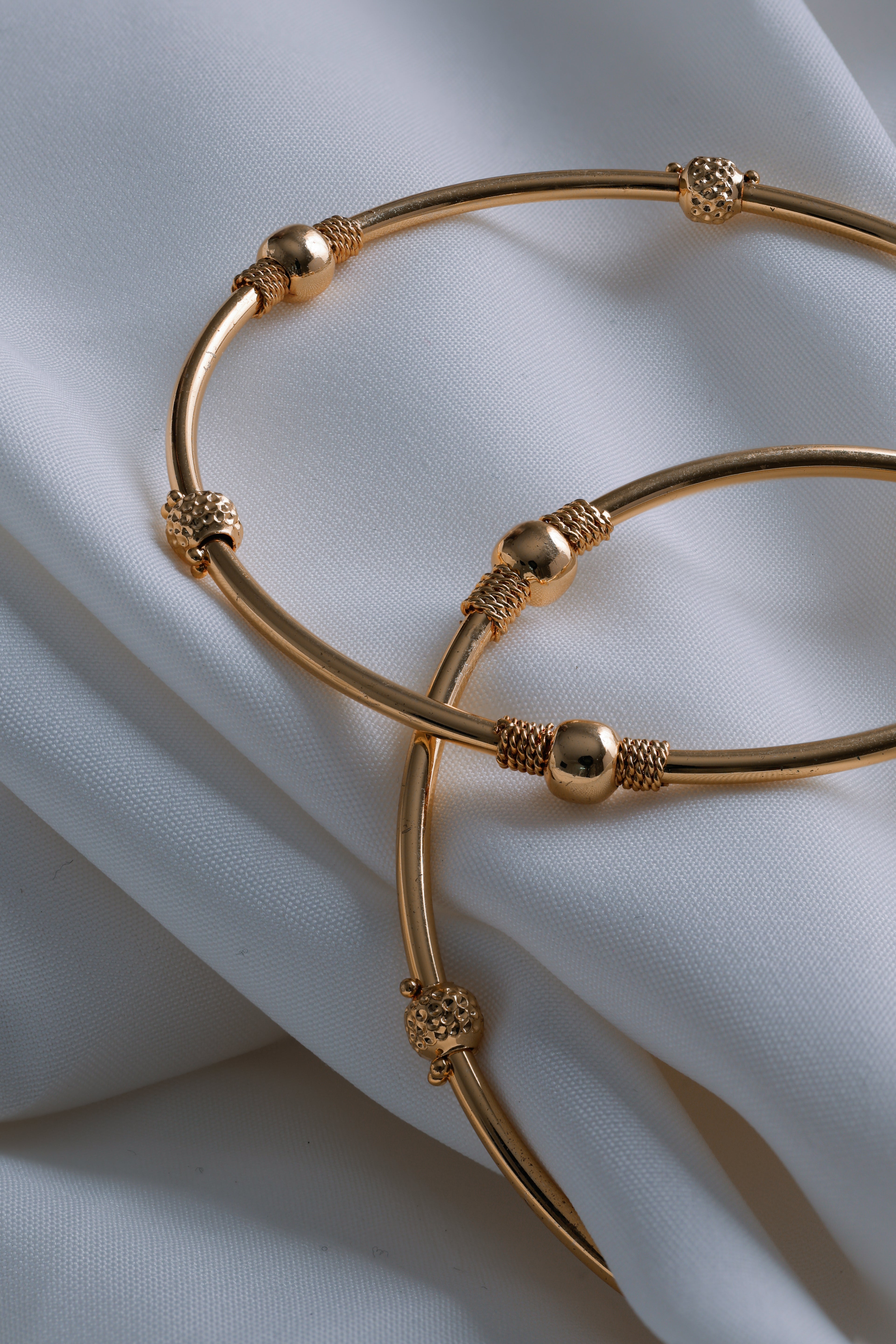 Gold-Plated Beaded Bangles – Elegant Handcrafted Traditional Jewelry ( Set of 2)