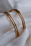 Luxurious Gold-Plated Dual-Band Bangles (Set of 2)
