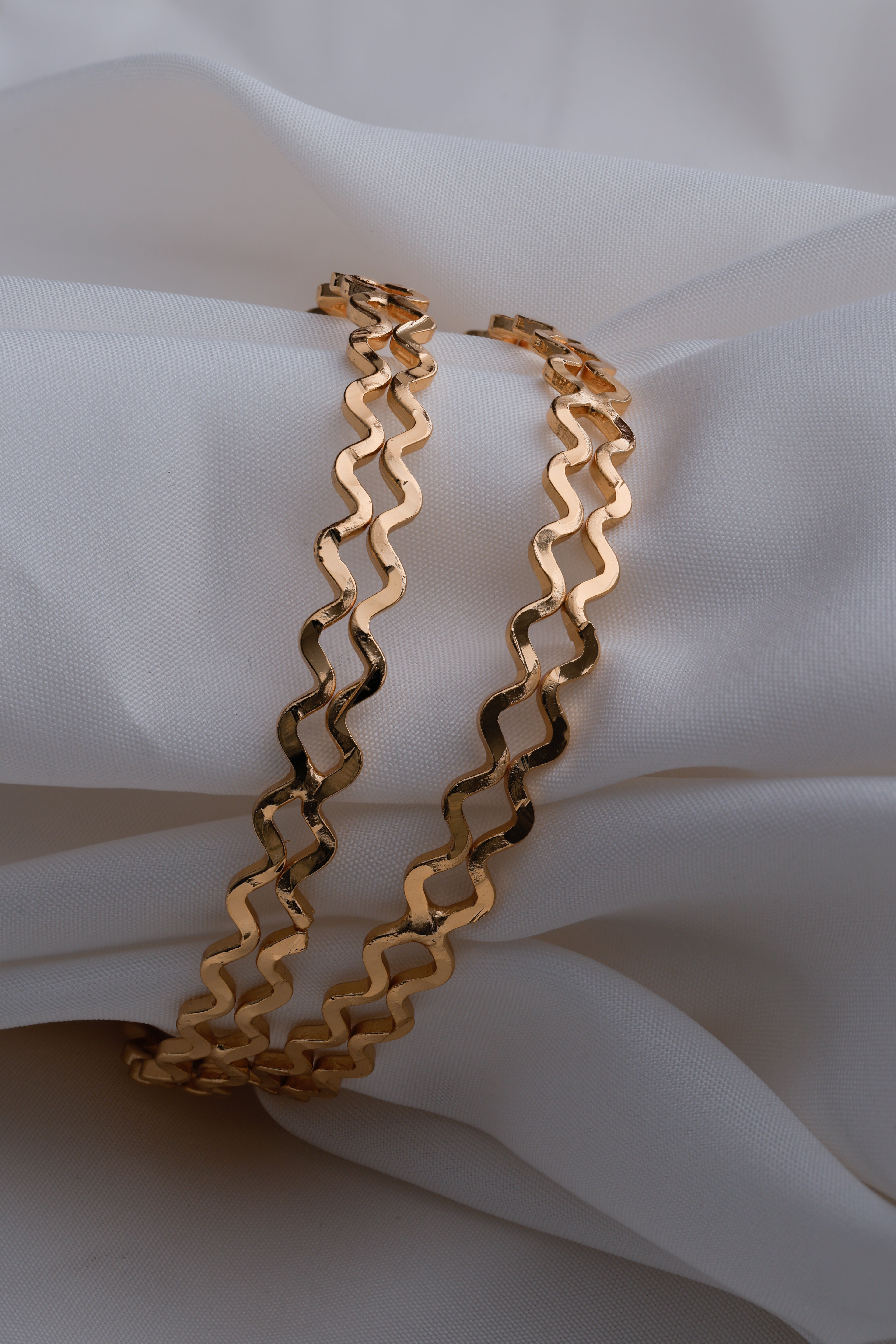 Gold-Plated Wavy Zig-Zag Bangles (Set of 2)